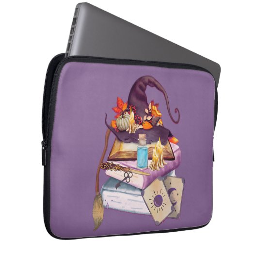 Hexenaltar Laptopschutzhülle (Vorne Rechts)