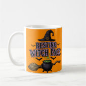 Hexengesicht ausruhen - Witzhals Halloween Kaffeetasse (Links)