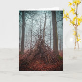 Hexenhaus im Wald mit Nebel Karte (Gelbe Blume)