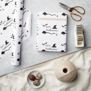 Hexenhut und Besen mit Spinne und Fledermäusen Hal Geschenkpapier