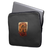 Hexenschloss Kessel Eule Fledermäuse_1 Laptopschutzhülle (Vorderseite Links)