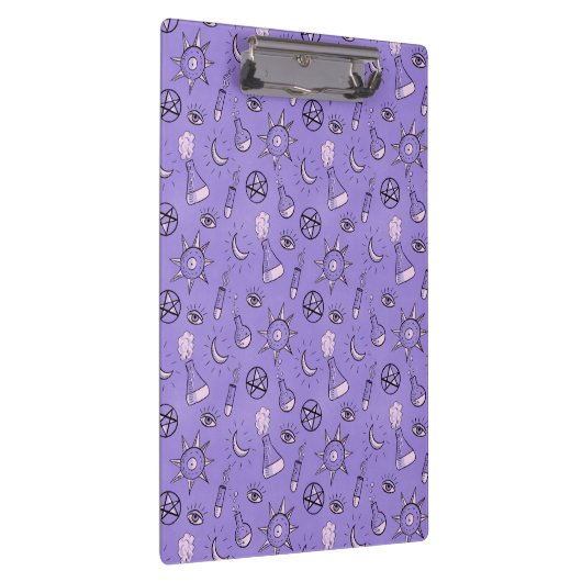 Hexentränke Lila Alchemy Pattern Halloween Klemmbrett (Rechts)