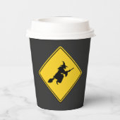 Hexenwarnung Halloween Pappbecher (Rückseite)