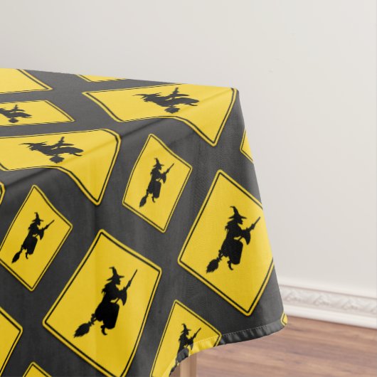 Hexenwarnung Halloween Tischdecke (Beispiel)