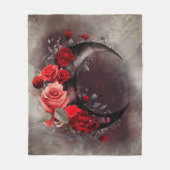 Hexerei | Crescent Moon mit gotischen Rote Rosen Fleecedecke (Vorderseite)