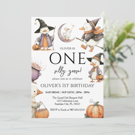 Hexerei GänseHalloween, ein Albernes Gänse 1. Part Einladung (Stehend Vorderseite)