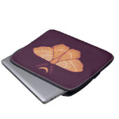 Hexy Moth Lila Magical Insect Laptopschutzhülle (Vorne Knopf)