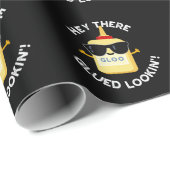 Hey, dort geklebt Lookin Funny Glue Pub Dark BG Geschenkpapier (Rolleneckpunkt)