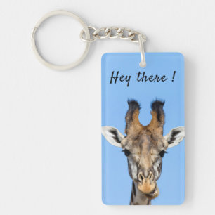 Hey, es lustiges Giraffe-Foto mit Text Schlüsselanhänger