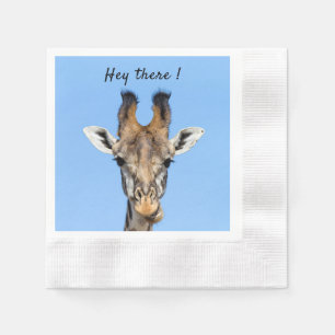 Hey, es lustiges Giraffe-Foto mit Text Serviette