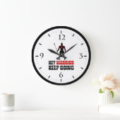 Hey Krieger behalten Große Wanduhr (Zuhause)