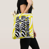 "Hi" Zebra Black/White Stripes YELLOW SOMMER 2025 Tasche (Von Nahem)
