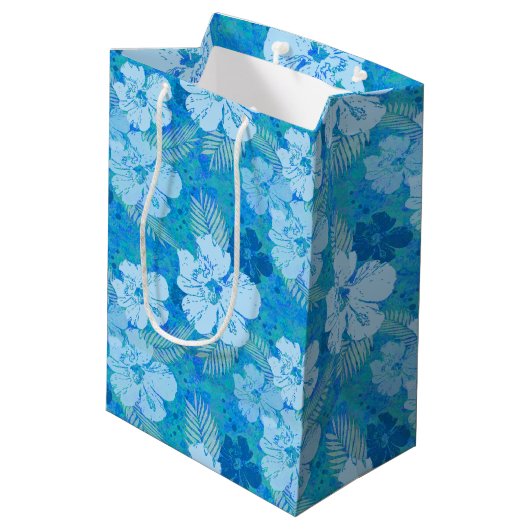 Hibiskus-Blau-Batik Mittlere Geschenktüte (Rückseite Schrägansicht)