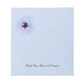 Hibiskus-Blume-Design auf blauem Hintergrund Notizblock (Vorderseite)