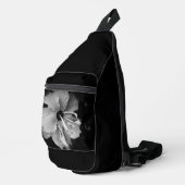 Hibiskus Crossbody Bag (Rechte Ecke)