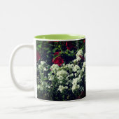 Hibiskus und Phlox-Blume Personalisiert Zweifarbige Tasse (Links)