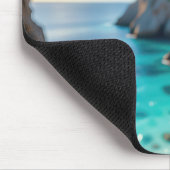 Hibiskus wächst auf einer felsigen Klippe Mousepad (Ecke)