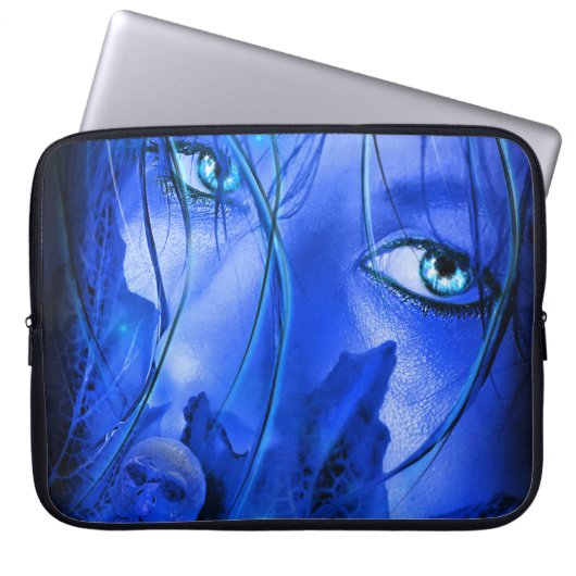 HIDDEN ANGST BLAUE MÄDCHEN MIT SKULL LAPTOPSCHUTZHÜLLE (Vorderseite)