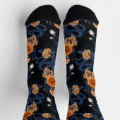 Hidden in the roses, orange and blue socken (Oben)