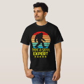 Hide and Seek Experte Bigfoot Funny T-Shirt (Vorne ganz)