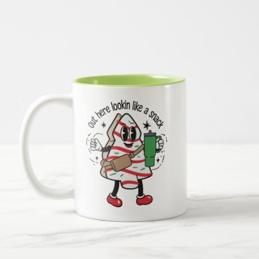 Hier draußen sieht man wie ein Snack Weihnachtsbau Zweifarbige Tasse (Links)