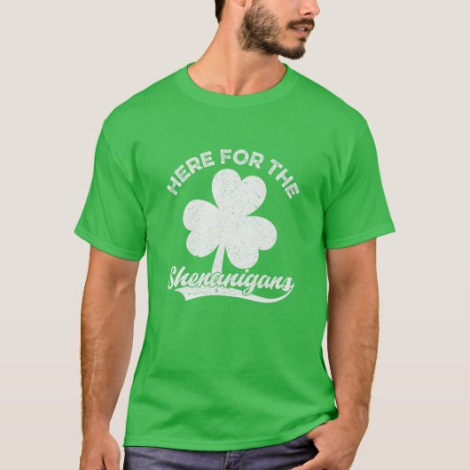 Hier für das Shenanigans St Patricks Day Kleeblatt T-Shirt (Vorderseite)