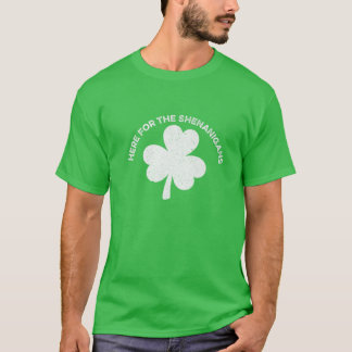 Hier für das Shenanigans St Patricks Day Kleeblatt T-Shirt