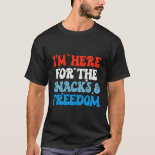Hier für die Snacks und Freiheit 4. Juli Jungs G T-Shirt
