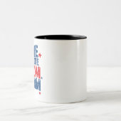 Hier für The Boom 4. Juli Patriotic Zweifarbige Tasse (Mittel)