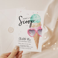 Hier ist das Scoop Pink Ice Cream Birthday