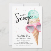 Hier ist das Scoop Pink Ice Cream Birthday Einladung (Vorderseite)
