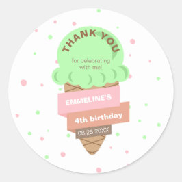 Hier ist die Minzeiscreme-Süße-Birthday Runder Aufkleber
