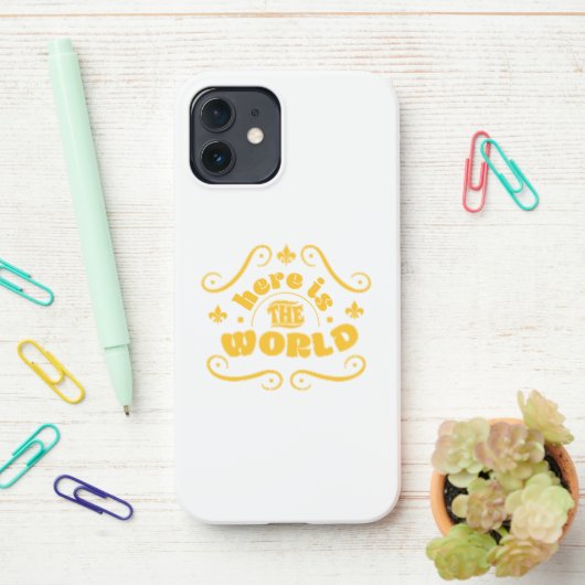 Hier ist die Welt iPhone Hülle (Auf dem Schreibtisch)
