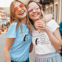 Hier ist zum Nights Friends Wine Toast