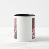 Hier kommt Ärger | Neon Background Tasse (Zentrum)