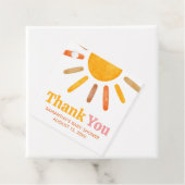 Hier kommt das Sun Baby Shower Square Geschenkanhänger (Beispiel)