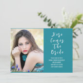 Hier kommt die Einladung zur Brautdusche (Stehend Vorderseite)