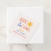 Hier kommt die Son Minimal Retro Sun Baby Dusche Geschenkanhänger (Beispiel)