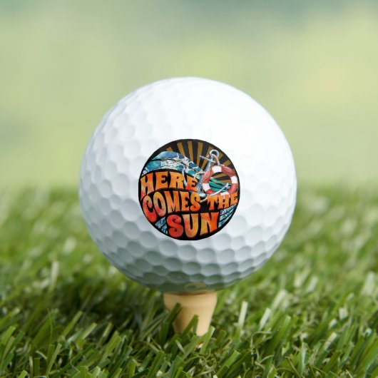 Hier kommt die Sonne Golfball (Insitu T-Shirt)
