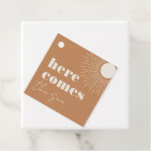 Hier kommt die Sun Boho Babydusche | Geschenkanhänger (Beispiel)