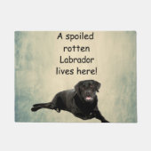 Hier lebt ein verwöhntes Rottenlabor Fußmatte (Vorderseite)