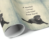 Hier lebt ein verwöhntes Rottenlabor Geschenkpapier (Rolleneckpunkt)