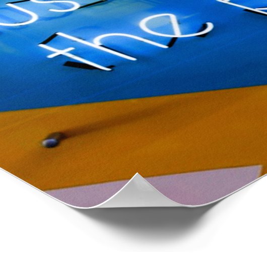 Hier muss NEON Sign Funny sein Poster (Ecke)