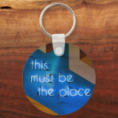 Hier muss NEON Sign Funny sein Schlüsselanhänger (Vorderseite)