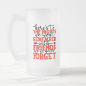 Hier sind die Nächte, an die wir uns nicht erinner Mattglas Bierglas (Links)