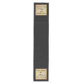 Hier sind Drachen Mittelgroßer Tischläufer (Vorderseite)