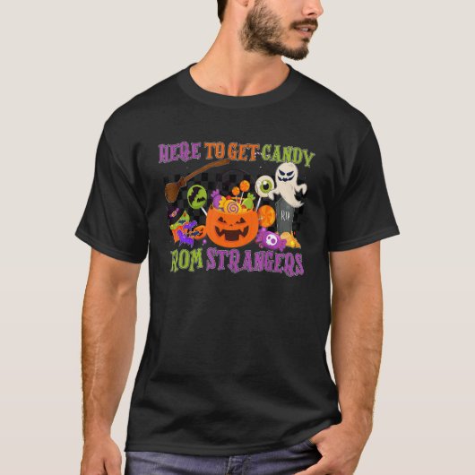 Hier, um Candy von Strangers Halloween Retro P T-Shirt (Vorderseite)