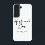 High-End Gay - Der weiße Lotus Samsung Galaxy Hülle<br><div class="desc">Feiern Sie Luxus mit einem Augenzwinkern und einem Nicken mit diesem offiziell lizenzierten The White Lotus Design. Diese minimalistische, aber auffällige Grafik mit der Phrase "High-End Gay" verleiht der Serie eine handgeschriebene Typografie und verströmt Zuversicht, Charme und einen Hauch von spielerischer Eleganz. Ideal für Zazzle Produkte, die sich durch mühelosen...</div>
