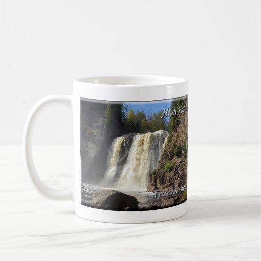 High Falls MN Tasse (Links)
