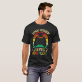 High School Abschluss Level Complete Video Games T-Shirt (Vorne ganz)